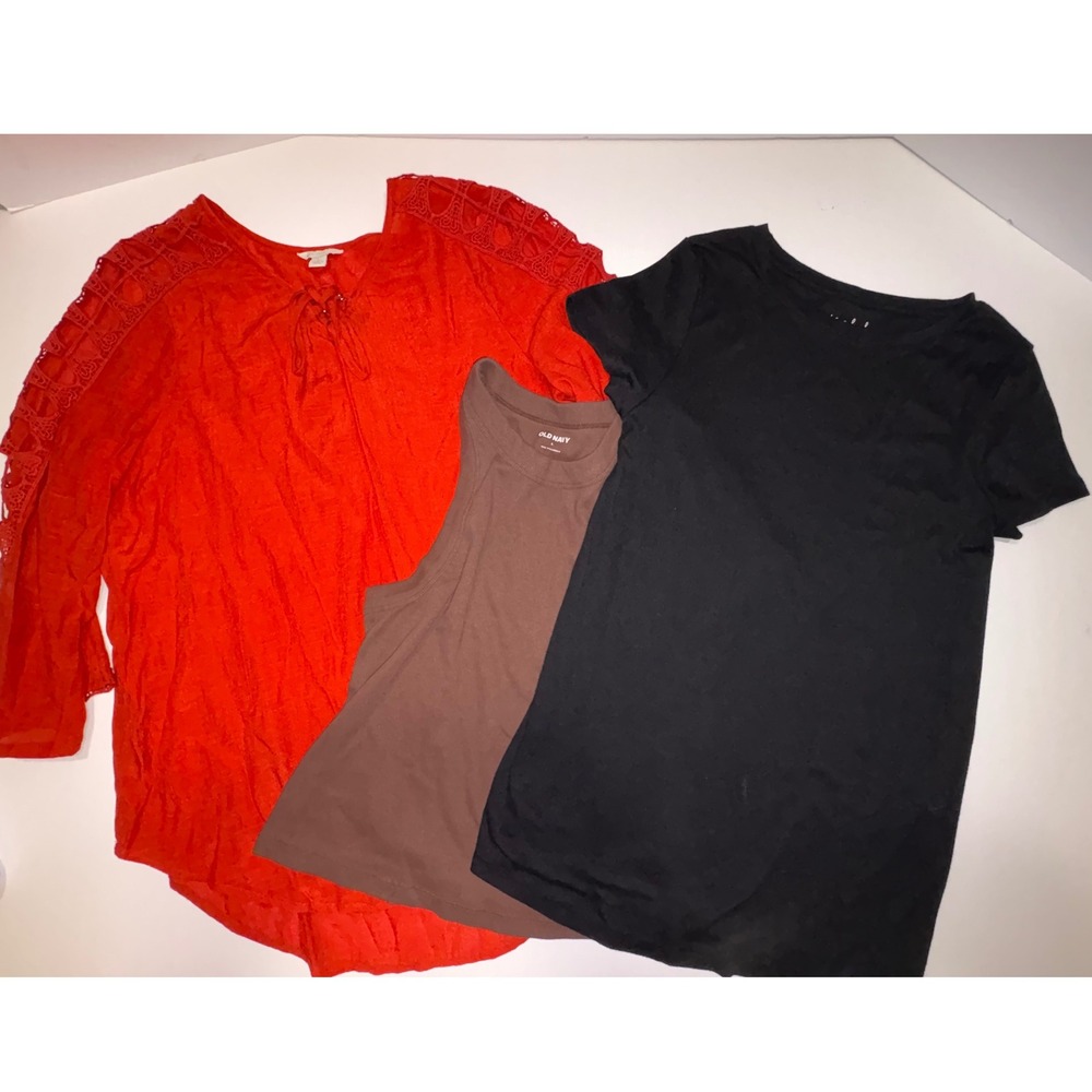 Women's 3 Pc Bundle Red Lace Trim Blouse Brown Tank & Blue Shirt‎ Tops Size L